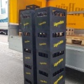 Gestapelte Bierharassen