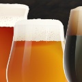 drei verschieden farbene Biere